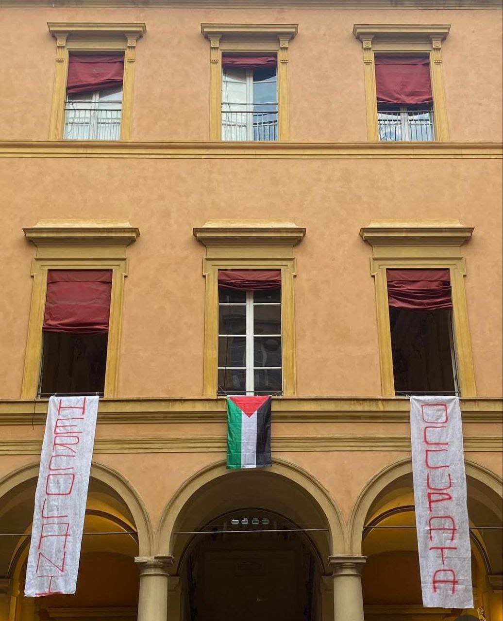 Scopri di più sull'articolo Occupato Palazzo Hercolani per la Palestina libera e per una nuova università