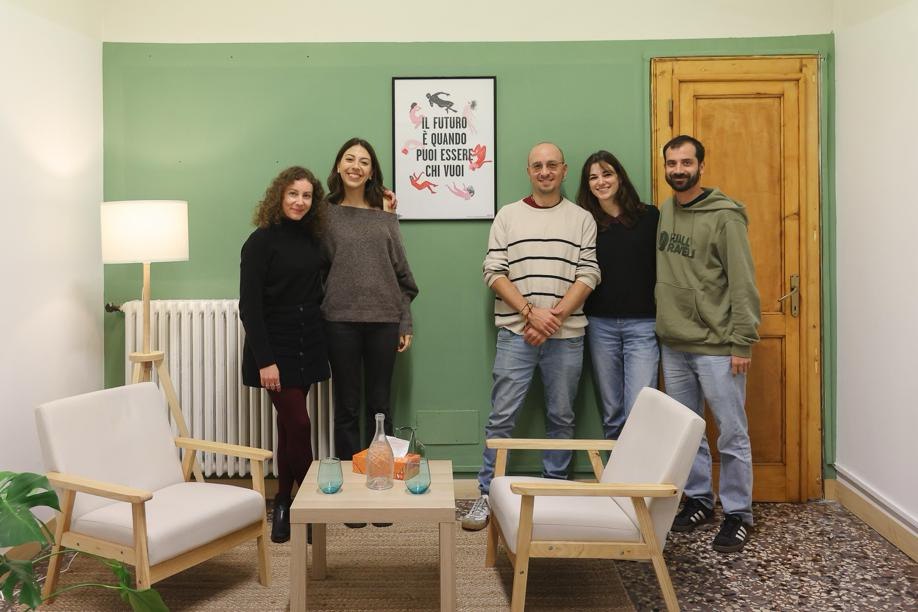 Scopri di più sull'articolo Contro precarietà e modelli securitari: pratichiamo una salute mentale dal basso